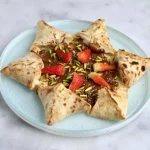 Nutella Chocolate Pizza(بيتزا الشوكولاتة بالنوتيلا)
