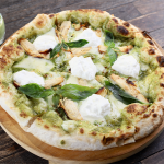 Chicken Pesto Pizza(بيتزا بالدجاج والبيستو)